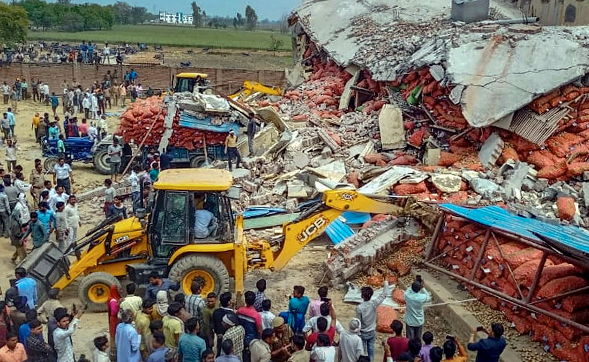 UP Cold Storage Roof Collapse Death Count Rises To 14