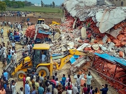 UP Cold Storage Roof Collapse Death Count Rises To 14 UP Cold Storage Roof Collapse Death Count Rises To 14