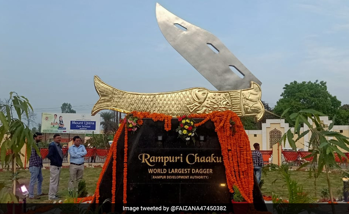 Authorities Pay Tribute To 'Rampuri Chaku', Name A Roundabout In UP's Rampur