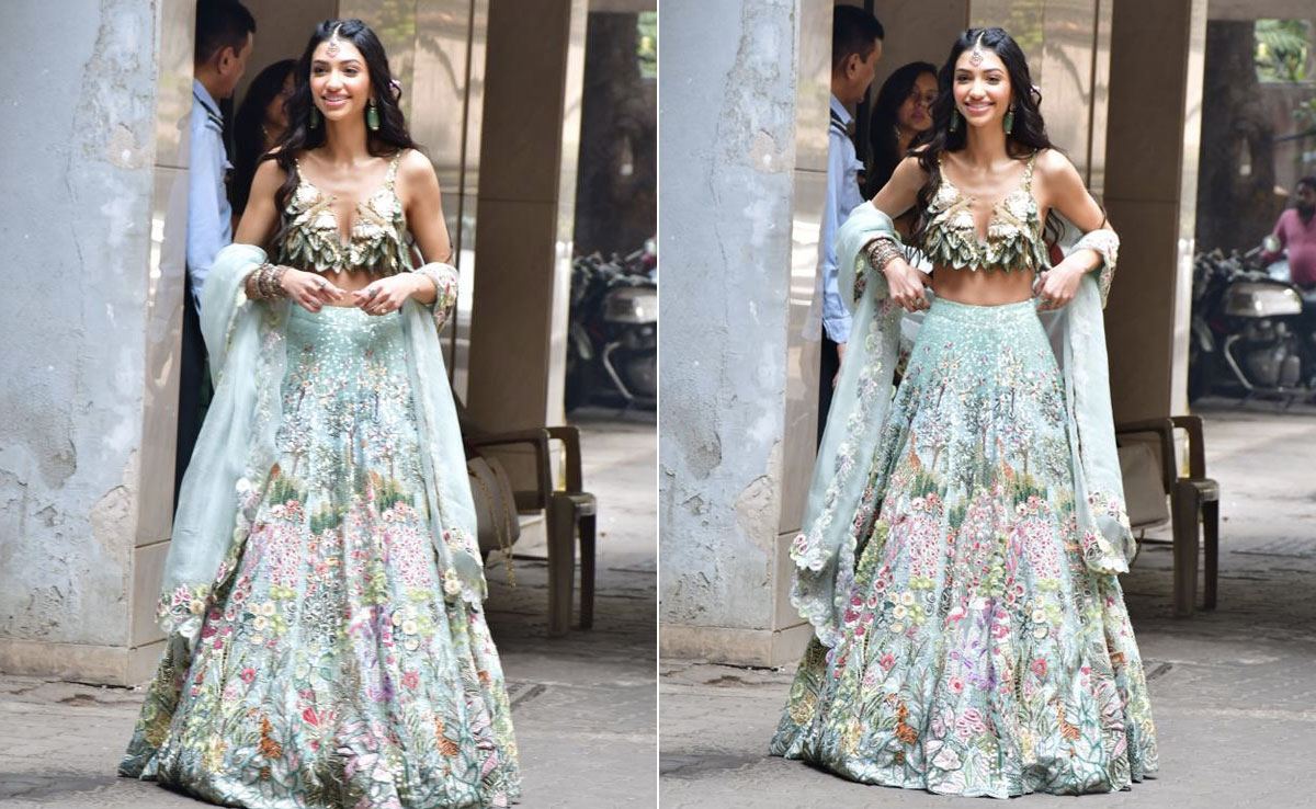 Alanna Panday's Bridal Festivities Are Literally In Full Bloom In A Floral <i>Lehenga</i>