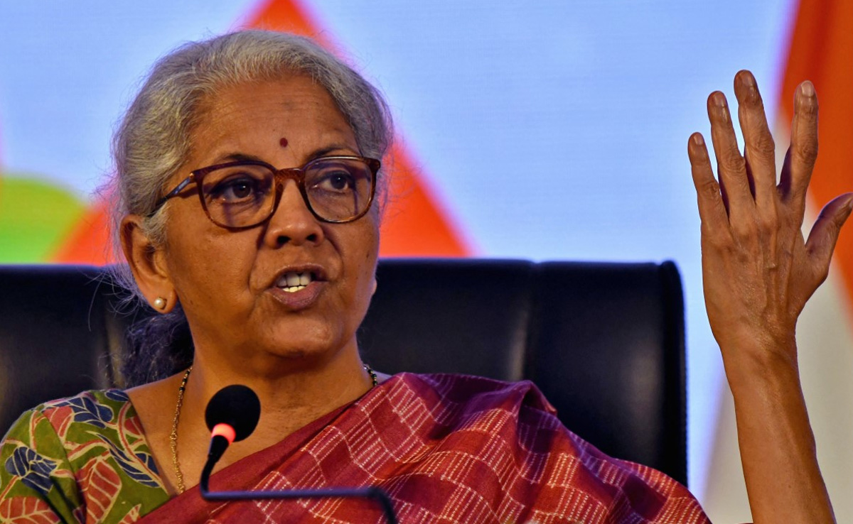 Finance Minister Asks Indian Banks To Assess Risks Amid Global Financial Crisis