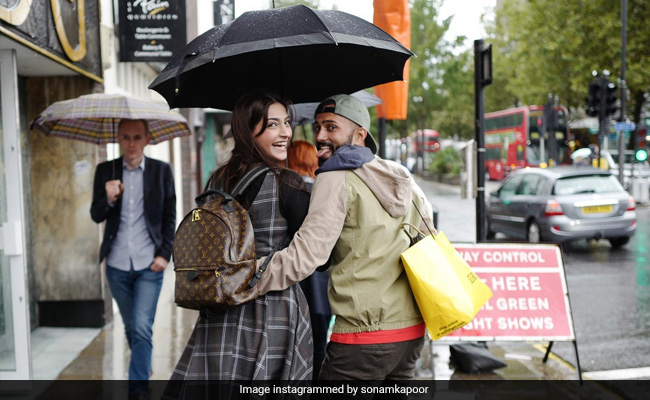Sonam Kapoor To Husband Anand Ahuja: "You Still Make Me giddy Like A Teenager"