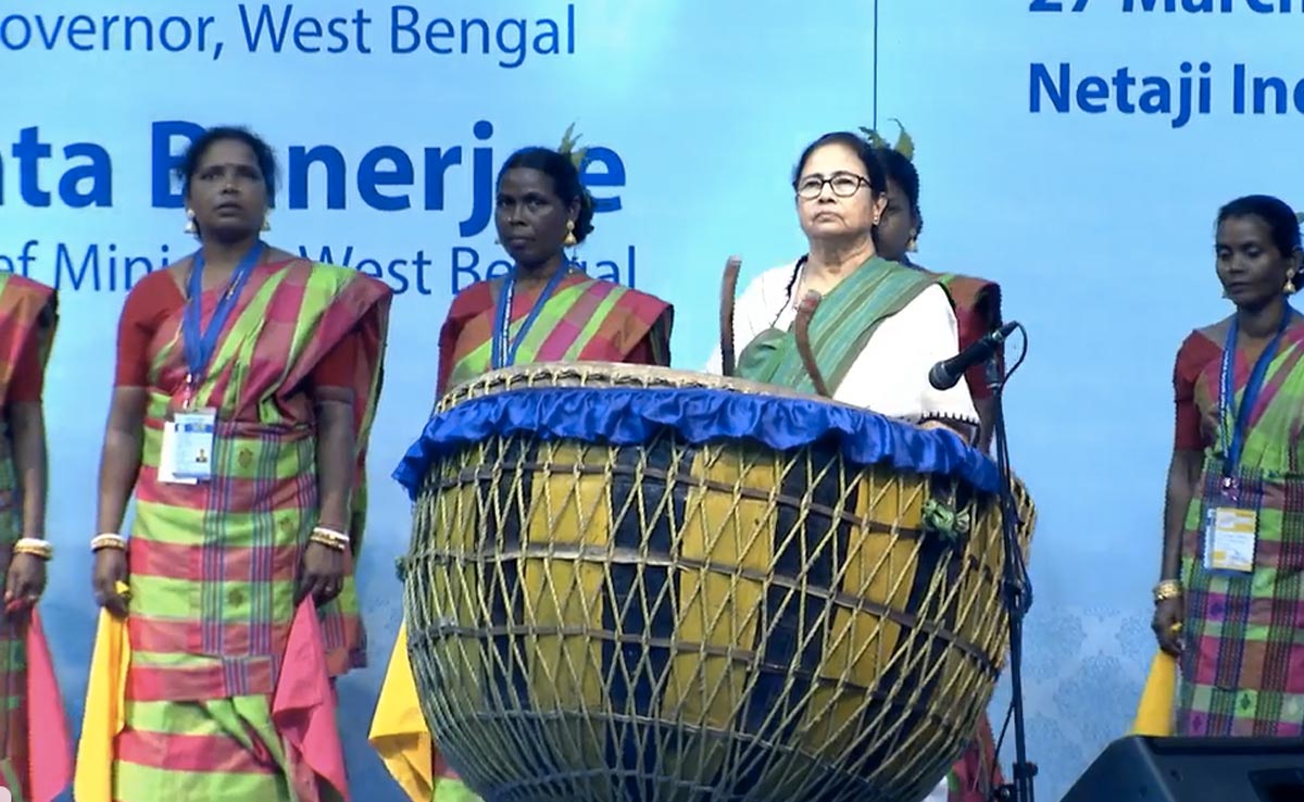 Video: Mamata Banerjee Dances, Plays Drum In Tribal Welcome For President Murmu