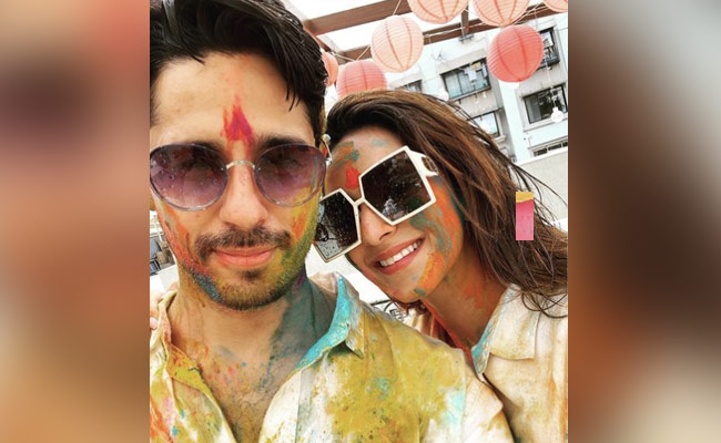 Inside Sidharth Malhotra's First Holi With "The Mrs" - Kiara Advani