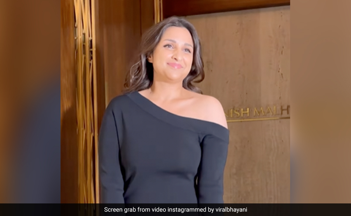 डेटिंग की खबरों के बीच मनीष मल्होत्रा के घर स्पॉट हुईं परिणीति चोपड़ा, VIDEO देखते ही फैंस लगा रहे हैं शादी के कयास