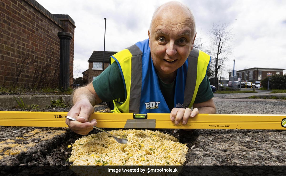 To Raise Awareness, UK Man Filling Potholes With Pot Noodles