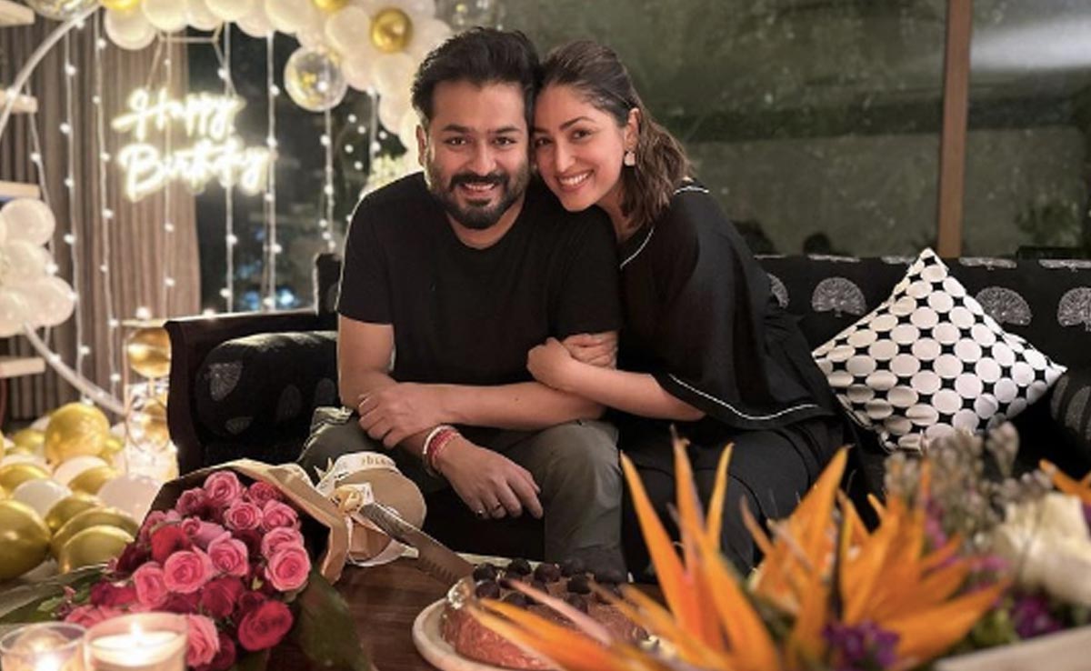 Aditya Dhar's ROFL Reply To Wife Yami Gautam's Birthday Post