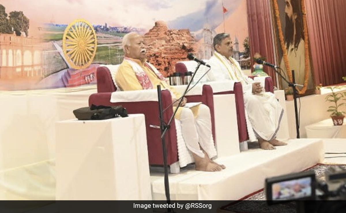 RSS Pays Tributes To Mulayam Yadav, Sharad Yadav At Its Annual Meet