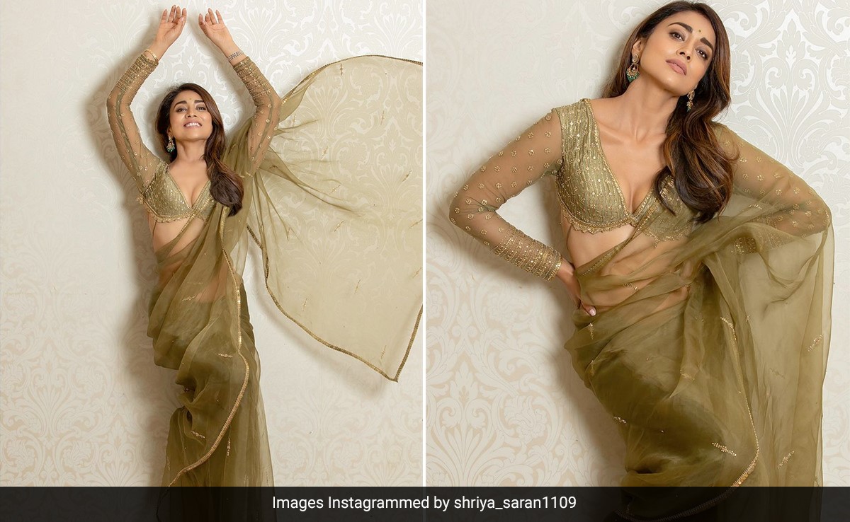 Shriya Saran In An Olive Green <i>Saree</i> Does <i>Kabzaa</i> Of  Our Hearts And Minds