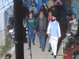 उमेश पाल की हत्या के पांच दिन पहले शूटर के घर गई थी अतीक की पत्नी, शाइस्ता पर इनाम घोषित उमेश पाल की हत्या के पांच दिन पहले शूटर के घर गई थी अतीक की पत्नी, शाइस्ता पर इनाम घोषित