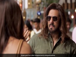 खुद के डांस का सलमान खान ने उड़ाया मजाक, फैंस को चैलेंज देकर बोले- 'वो स्टेप जिसमें कोई...' खुद के डांस का सलमान खान ने उड़ाया मजाक, फैंस को चैलेंज देकर बोले- 'वो स्टेप जिसमें कोई...'