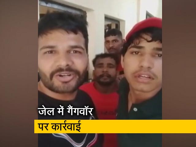 पंजाब की जेल में गैंगवॉर के मामले में 5 जेल अधिकारी हिरासत में