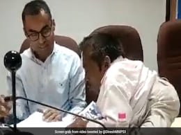 Video: Bureaucrat Listens To Grievances Of Specially-Abled Man, Wins Hearts Video: Bureaucrat Listens To Grievances Of Specially-Abled Man, Wins Hearts
