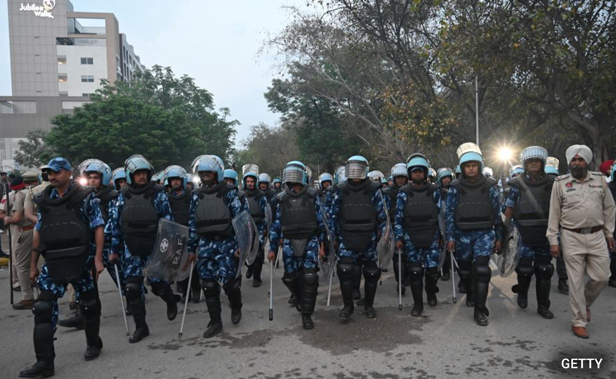 Separatist Amritpal Singh's Aide, Who Escaped With Him 2 Weeks Ago, Arrested