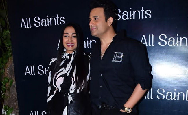 Kashmera Shah On Viral Kiss With Husband Abhishek Krushna: "I Was PDA-Starved"