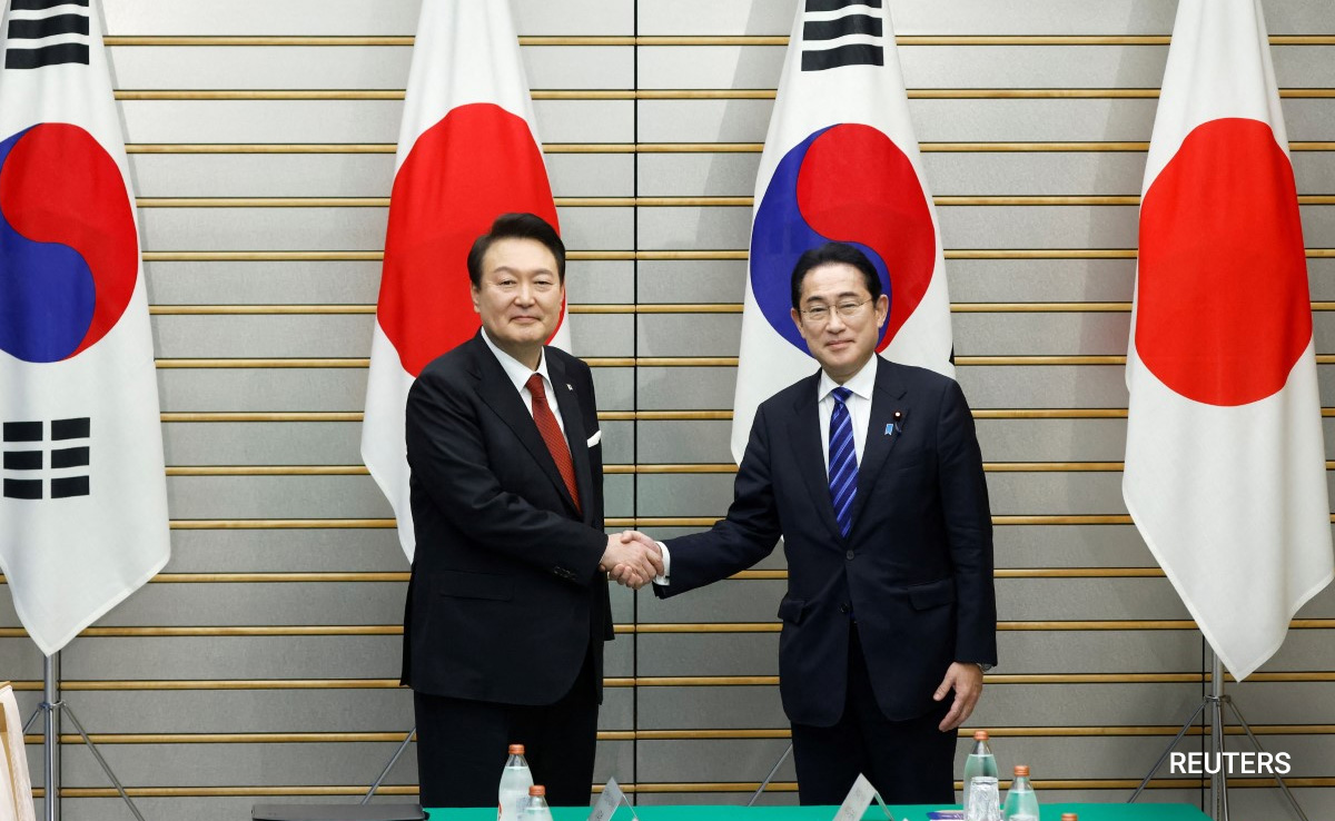 Japan To Put South Korea On Trade "White List", Strengthen Ties