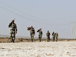 Indo-Pak Border: धारा 144 बढ़ाने का आदेश जारी, 7 बजे के बाद निकलना मना, ID Card लेकर करना होगा काम