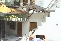 Bulldozer At Home Of Jailed UP Don's Aide, 5 Days After Daylight Murder Bulldozer At Home Of Jailed UP Don's Aide, 5 Days After Daylight Murder