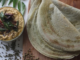 Pesarattu Vs Moong Dal Cheela: Which Moong Dal Breakfast Wins On Taste And Health? Pesarattu Vs Moong Dal Cheela: Which Moong Dal Breakfast Wins On Taste And Health?