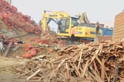 UP Cold Storage Roof Collapse Death Count Rises To 14 UP Cold Storage Roof Collapse Death Count Rises To 14