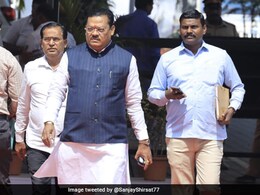 BJP vs Shiv Sena: शिंदेंच्या मंत्र्यांचा भाजप मंत्र्यांवर थेट आक्षेप, पत्र लिहून दिला खरमरीत आदेश BJP vs Shiv Sena: शिंदेंच्या मंत्र्यांचा भाजप मंत्र्यांवर थेट आक्षेप, पत्र लिहून दिला खरमरीत आदेश
