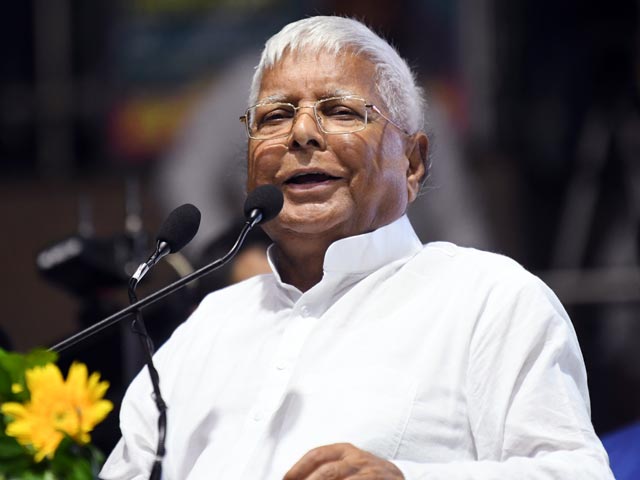 नौकरी के बदले जमीन घोटाला: लालू यादव और राबड़ी देवी की आज अदालत के समक्ष पेशी