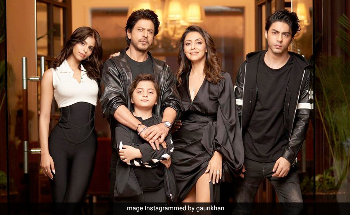 Even Cuter Than Gauri's Pic Is Shah Rukh Khan's Comment: "What Beautiful Children You Have Made"