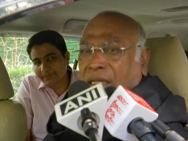 "Can Live With His Mother Or...": Congress Chief On Rahul Gandhi Bungalow Row