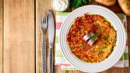 Love Uttapams? You Can Make This Delicious Beetroot Uttapam In 20 Min