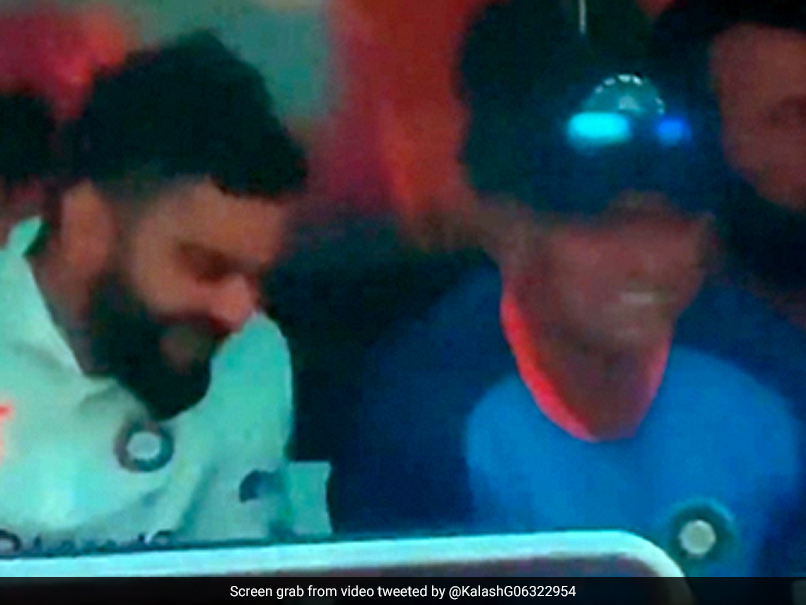 Watch: Virat Kohli's Antics Leave Rahul Dravid In Splits During 3rd Test