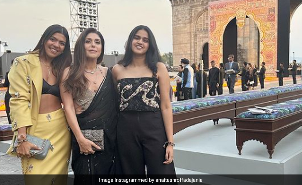 Inside Pics From Dior Show At Gateway Of India, Shared By Uber-Stylist Anaita Shroff Adajania