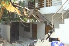 Bulldozers At Home Of Missing Suspect In Killing Of UP Murder Witness Bulldozers At Home Of Missing Suspect In Killing Of UP Murder Witness