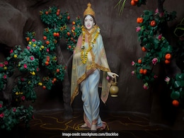 नवरात्रि के दूसरे दिन होती है मां ब्रह्मचारिणी की पूजा, जानिए पूजा विधि और देवी को पसंद आने वाले भोग की रेसिपी नवरात्रि के दूसरे दिन होती है मां ब्रह्मचारिणी की पूजा, जानिए पूजा विधि और देवी को पसंद आने वाले भोग की रेसिपी