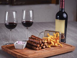 6 Savoury Dishes You Can Pair With Red And White Wine 6 Savoury Dishes You Can Pair With Red And White Wine