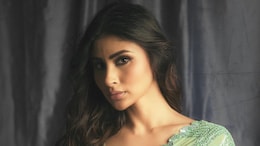 "When In Kolkata": Mouni Roy Couldn't Miss This Street Food Delicacy