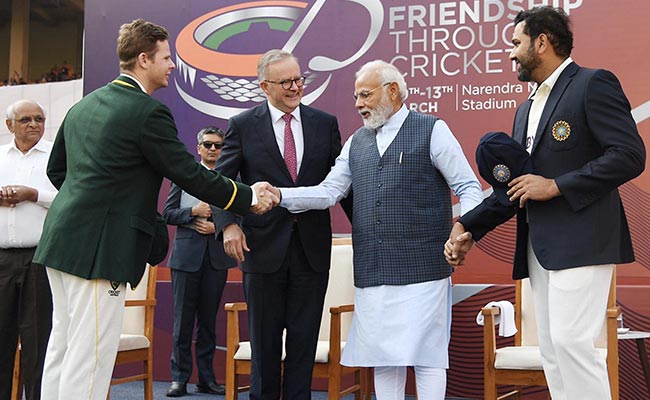 Watch: PM Modi's 'Special Handshakes' With Team India, Australia Ahead Of 4th Test