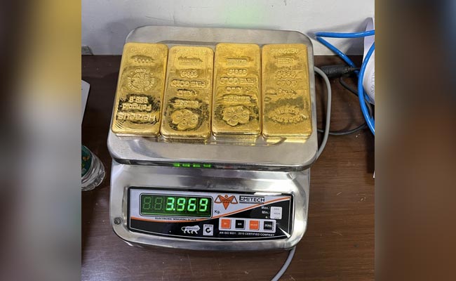 Gold Bars Worth Rs 2 Crore Recovered From Aircraft's Toilet At Delhi Airport