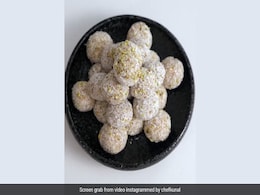 Daliya laddu: कभी खाया है सुपर हेल्दी दलिया का सुपर टेस्टी लड्डू, शेफ कुणाल कपूर ने बताई यूनिक रेसिपी Daliya laddu: कभी खाया है सुपर हेल्दी दलिया का सुपर टेस्टी लड्डू, शेफ कुणाल कपूर ने बताई यूनिक रेसिपी