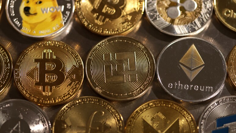 Cryptocurrency Firm Circle's Operations Hit By Signature Bank Closure