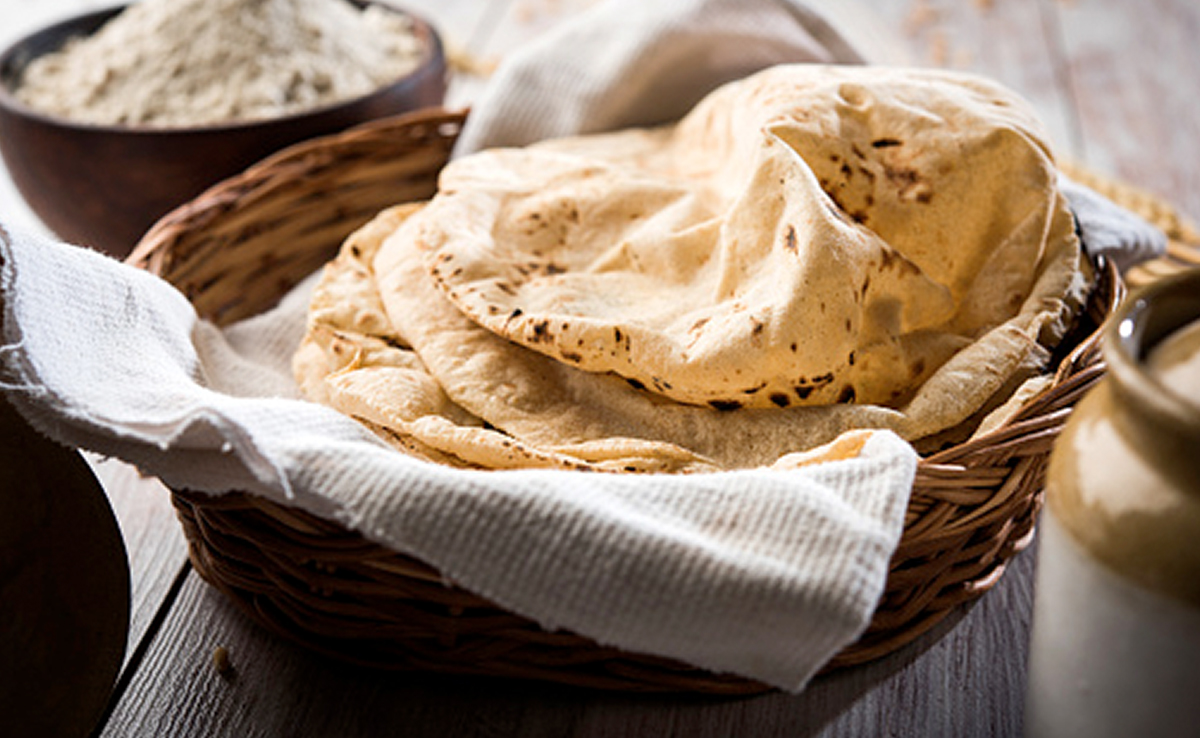 Whole wheat flour is a healthier alternative to refined flour and is rich in fibre