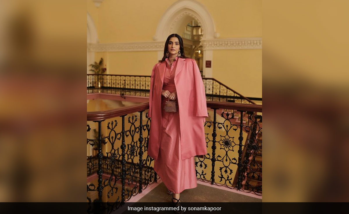 Dior Mumbai Fashion Show: Sonam Kapoor Understood The Assignment. See Pics