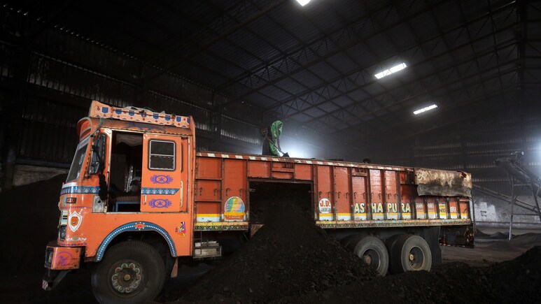 Coal India Surpasses Annual Output Target For First Time Since 2006