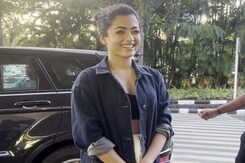 "Rashmika Needs No Filter," Paparazzo Tells The Actor. Her Reaction "Rashmika Needs No Filter," Paparazzo Tells The Actor. Her Reaction