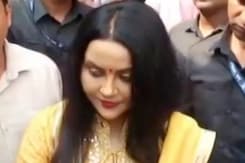 Amruta Fadnavis Accuses Mumbai Designer Of Offering Rs 1 Crore Bribe Amruta Fadnavis Accuses Mumbai Designer Of Offering Rs 1 Crore Bribe