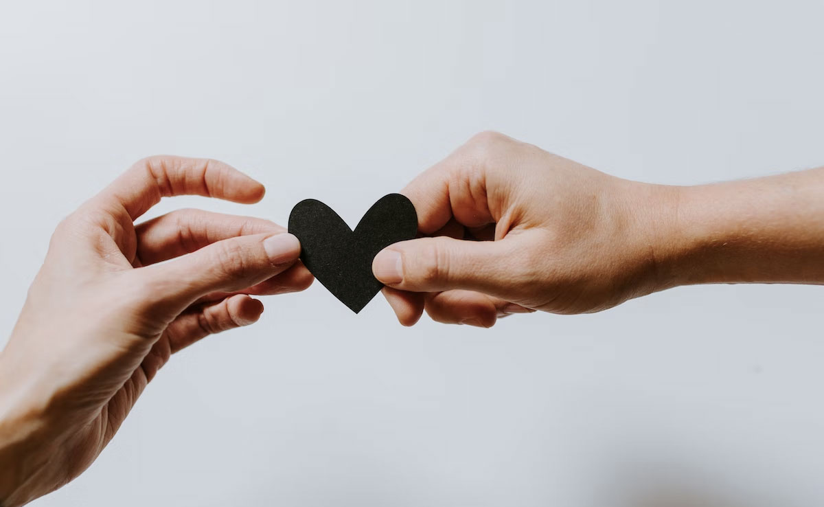 Top 10 Tips On How To Keep The Spark Alive In A Long-Distance Relationship