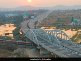 Bengaluru-Mysuru Expressway Will Contribute To Karnataka's Growth: PM Modi Bengaluru-Mysuru Expressway Will Contribute To Karnataka's Growth: PM Modi
