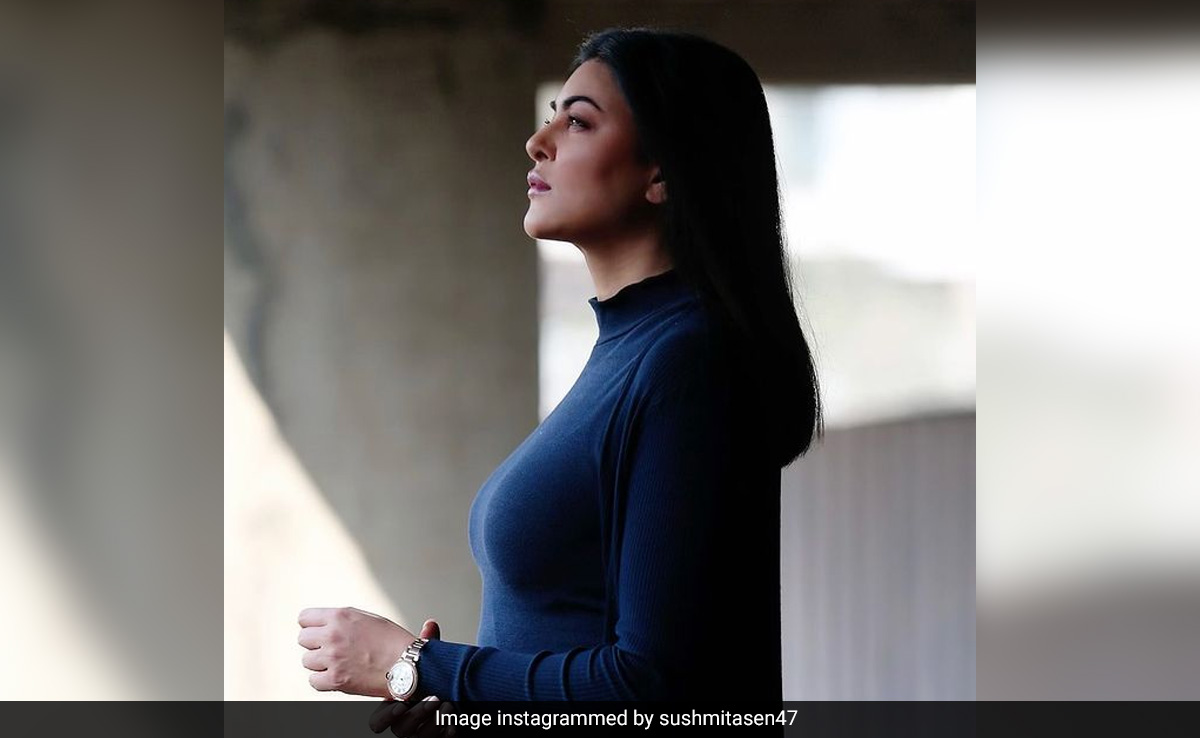 Sushmita Sen's Thursday Mantra Is To Promote Love Instead Of "Bashing What You Hate" On Social Media