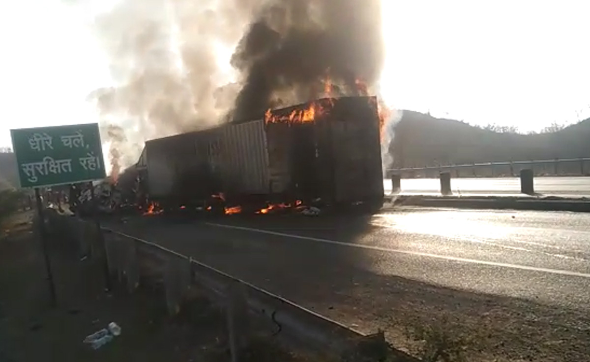 Video: Huge Fire After 3 Trucks Collide On Madhya Pradesh Highway, 2 Dead