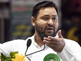 तेजस्वी यादव ने पत्नी की तबीयत का हवाला देकर सीबीआई से पेश होने के लिए मांगा वक्त तेजस्वी यादव ने पत्नी की तबीयत का हवाला देकर सीबीआई से पेश होने के लिए मांगा वक्त