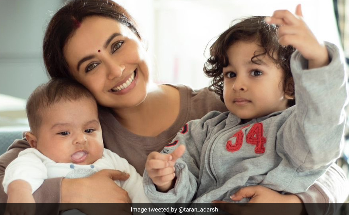 <i>Mrs Chatterjee Vs Norway</i> Box Office Collection Day 2: Rani Mukerji's Film Earns Rs 2.26 Crore